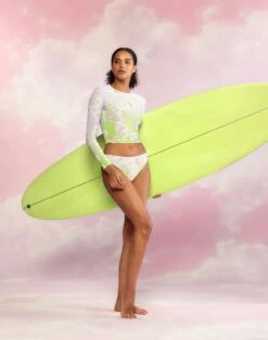 CYNTHIA ROWLEY Custom Short Surfboard - Cheery Blossom -Cynthia Rowley Shop 44 eac5850d fb39 44b5 9a5a 674f6e840174