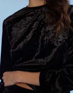 CYNTHIA ROWLEYCrushed Velvet Pullover - Back 13 CYNTHIA ROWLEYCrushed Velvet Pullover - Back -Cynthia Rowley Shop Crushed Velvet Pullover 20221229175602 1