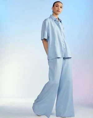 CYNTHIA ROWLEYCapri Linen Pants 7 CYNTHIA ROWLEYCapri Linen Pants - Image 7