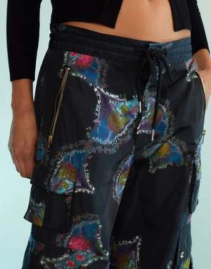 CYNTHIA ROWLEYKim Cargo Pants - Black Multi 8 CYNTHIA ROWLEYKim Cargo Pants - Black Multi - Image 8