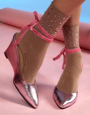 CYNTHIA ROWLEYMetallic Ribbon Wedge - ROSMT 1 CYNTHIA ROWLEYMetallic Ribbon Wedge - ROSMT