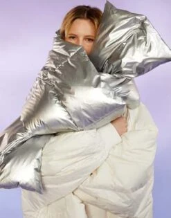 CYNTHIA ROWLEYPuffy Scarf - Silver