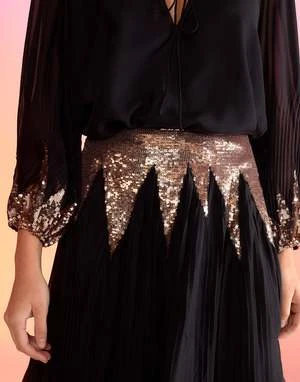 CYNTHIA ROWLEYSelene Sequin Skirt - Black 8 CYNTHIA ROWLEYSelene Sequin Skirt - Black - Image 8