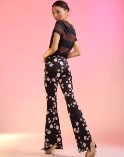 CYNTHIA ROWLEY Bonded Fit And Flare Pants 12 CYNTHIA ROWLEY Bonded Fit And Flare Pants -Cynthia Rowley Shop bb4