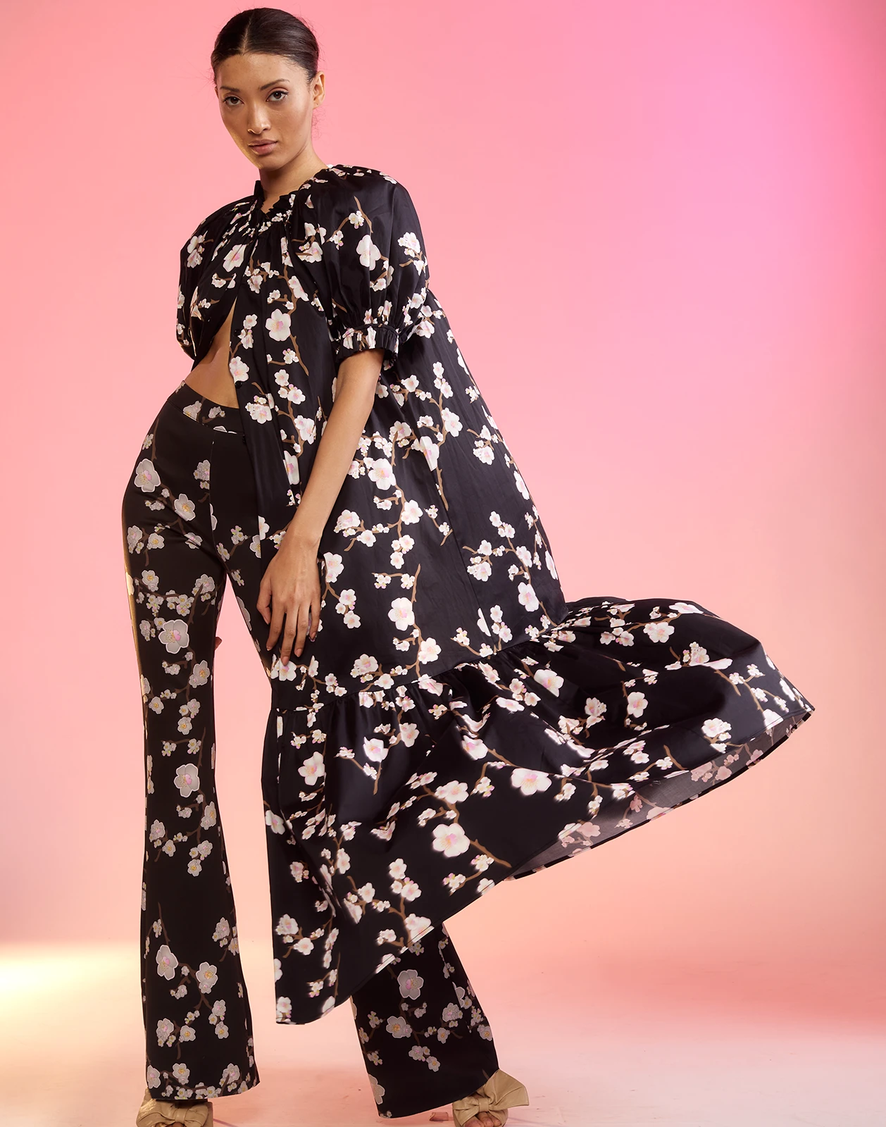 CYNTHIA ROWLEY Bonded Fit And Flare Pants 4 CYNTHIA ROWLEY Bonded Fit And Flare Pants - Image 4