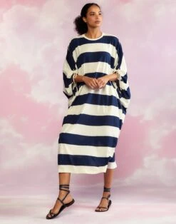 CYNTHIA ROWLEY Chilmark Cotton Kaftee 9 CYNTHIA ROWLEY Chilmark Cotton Kaftee -Cynthia Rowley Shop stripe2 25fadd19 638f 4279 9e5a 7e9c6d887681